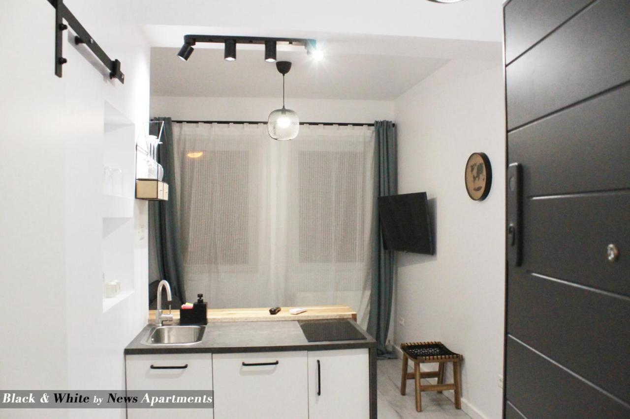 Black & White - News Apartment Bukareszt Zewnętrze zdjęcie